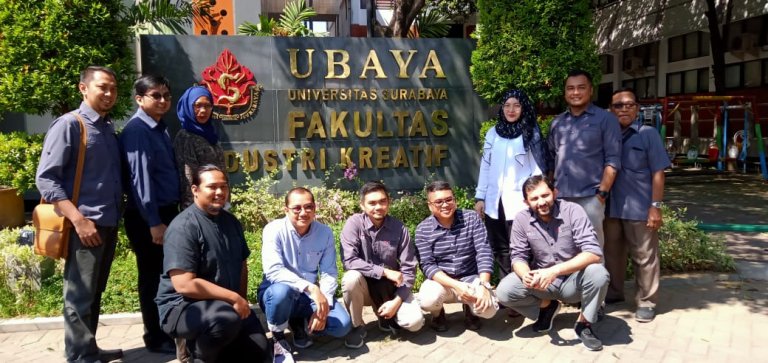 Kunjungan  Kerjasama Prodi Industrial Design Tel-U dengan Fakultas Industri Kreatif UBAYA