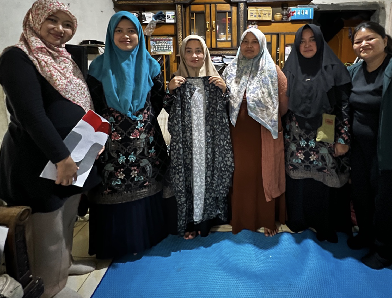 Pengembangan Seragam Zero Waste Guru TPA Miftahul Rohman