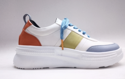 Langkah Kecil, Dampak Besar: Memberdayakan Pengrajin Alas Kaki Lewat Inovasi Prototipe